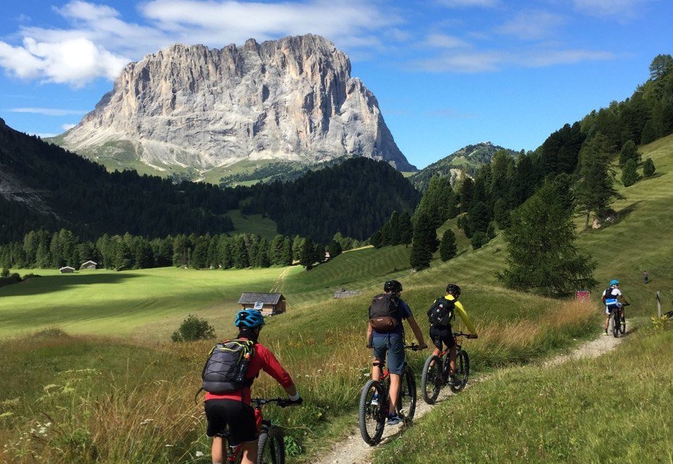 sellaronda mtb track tour