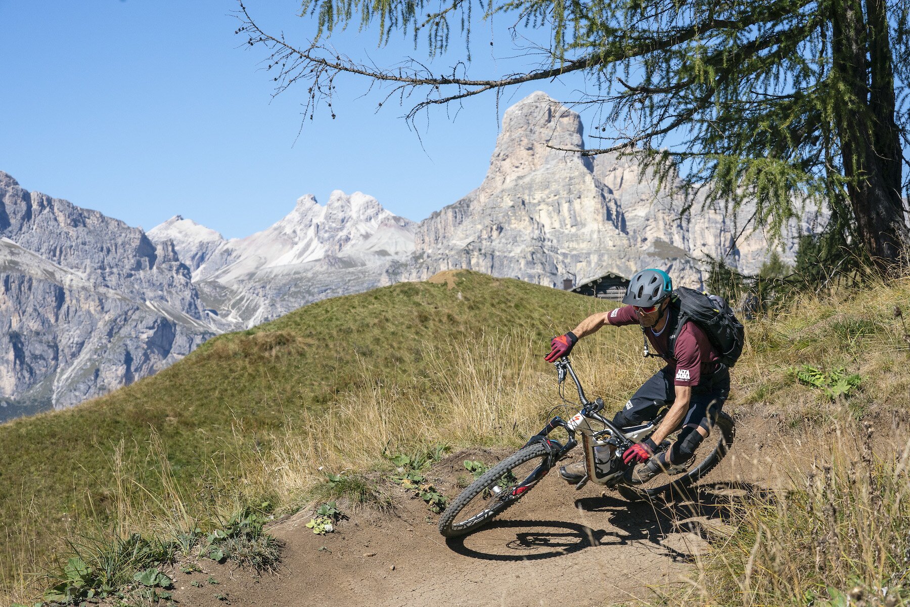 sellaronda mtb track tour